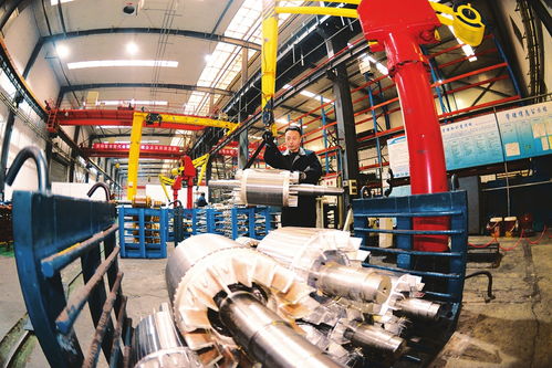 奮斗如歌 發(fā)展如畫(huà)